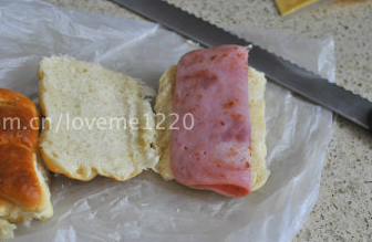 辫子火腿三明治