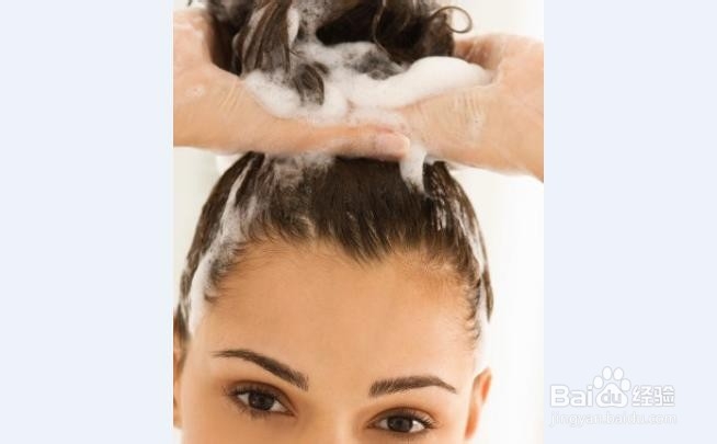 头发干燥不顺滑的7个原因