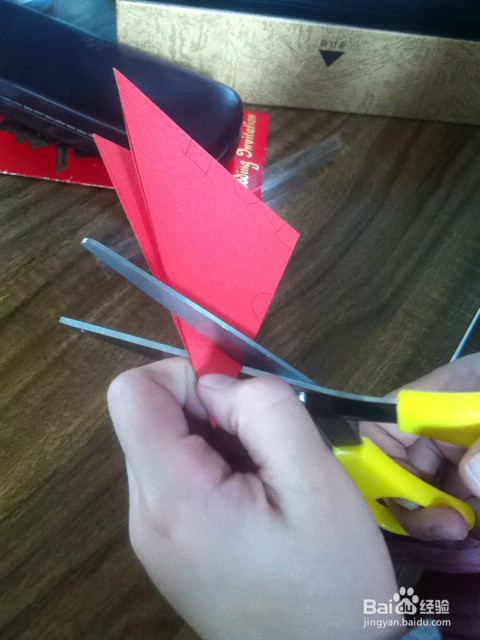 如何剪漂亮的简单窗花