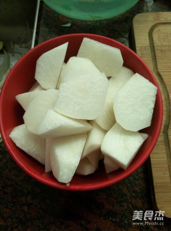 萝卜猪骨汤的做法