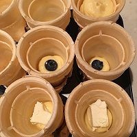 蓝莓芝士甜筒蛋糕