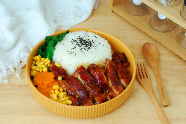 滋味十足照烧鸡腿饭