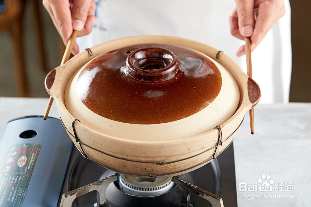 啫啫排骨煲怎么做？