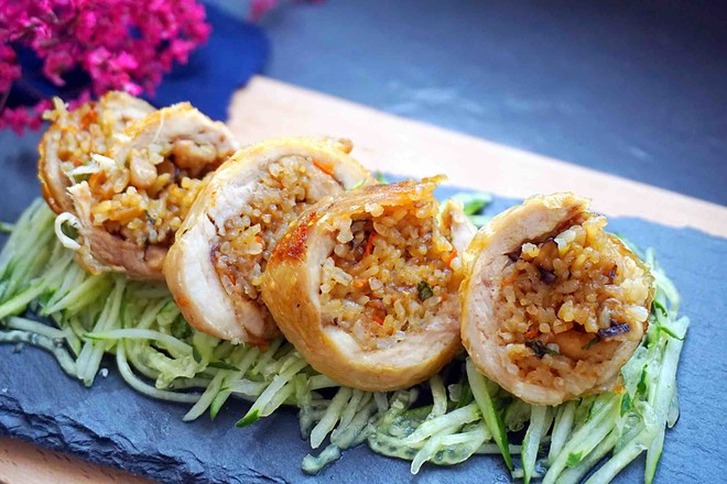 鸡腿包饭丘比沙拉汁