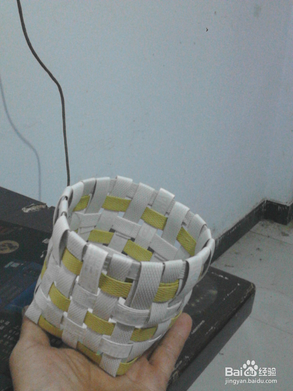 废物利用教大家做个小编制筐