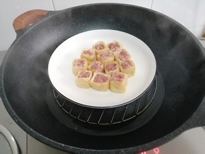 不红烧不炖汤，蒸着吃的豆腐果酿肉真的好吃