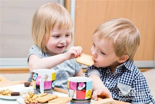 怎样才能让孩子喜欢上吃饭呢？