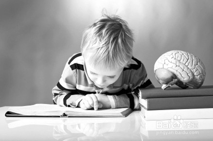 <b>提高孩子阅读能力的5个技巧</b>