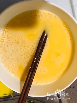 食补养生韭菜鸡蛋饺子