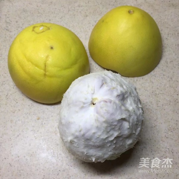 糖渍柚子皮的做法