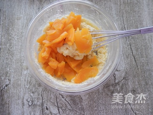 花朵椰蓉南瓜酥