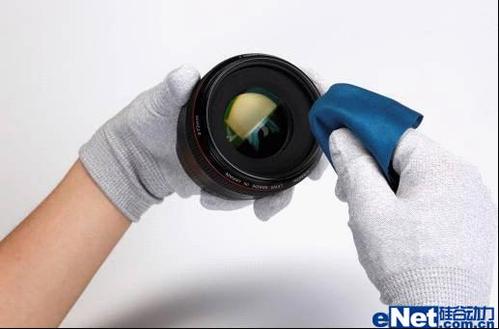 相机镜头脏了怎么办