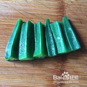秋葵鸡胸肉卷