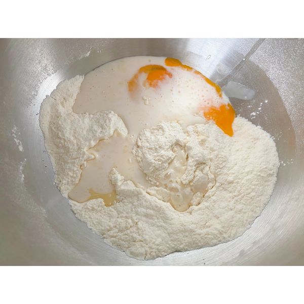 肉松火腿片咸吐司