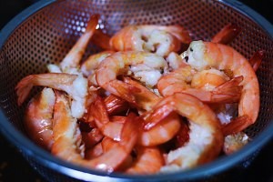 香辣大虾干锅怎么做色香味俱佳
