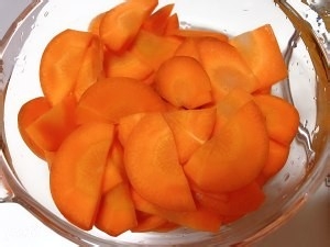 西兰花清炒胡萝卜
