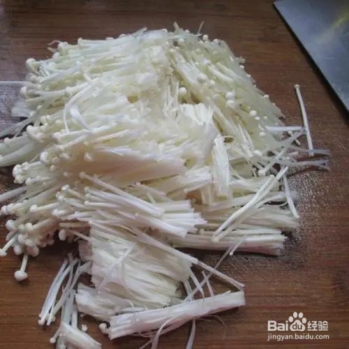 白菜素炒金针菇