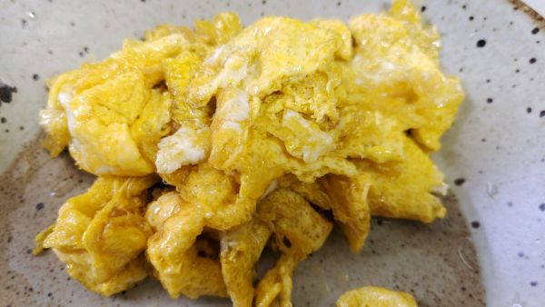 韮菜鸡蛋豆芽炒粉条