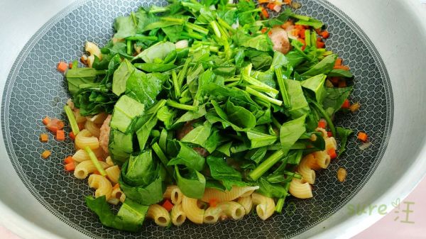 茄士菜焖肉酱面