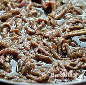 蚝汁海鲜菇炒牛柳的制作方法