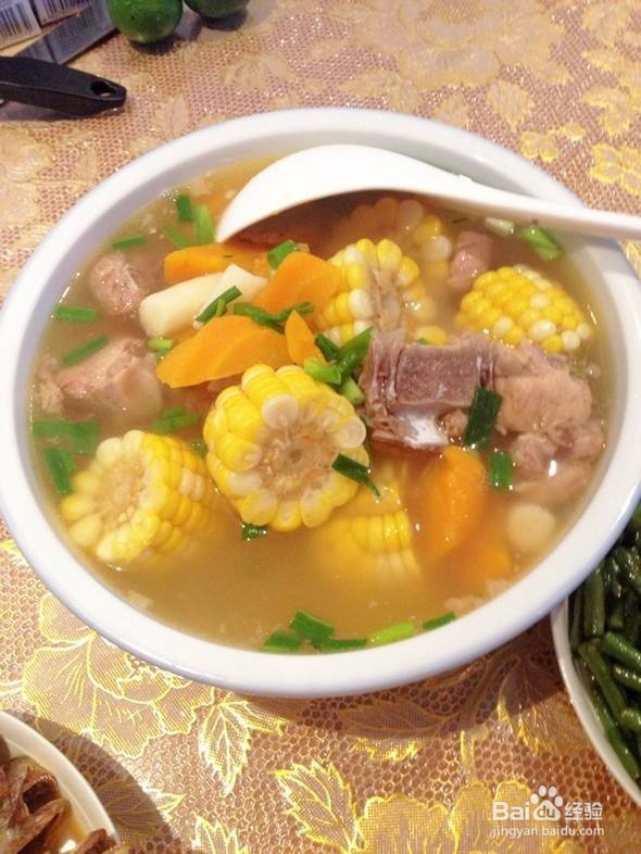 香菇炖排骨的制作方法