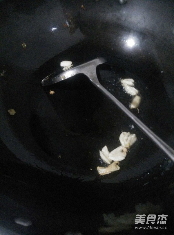 酱香辣凤爪的做法