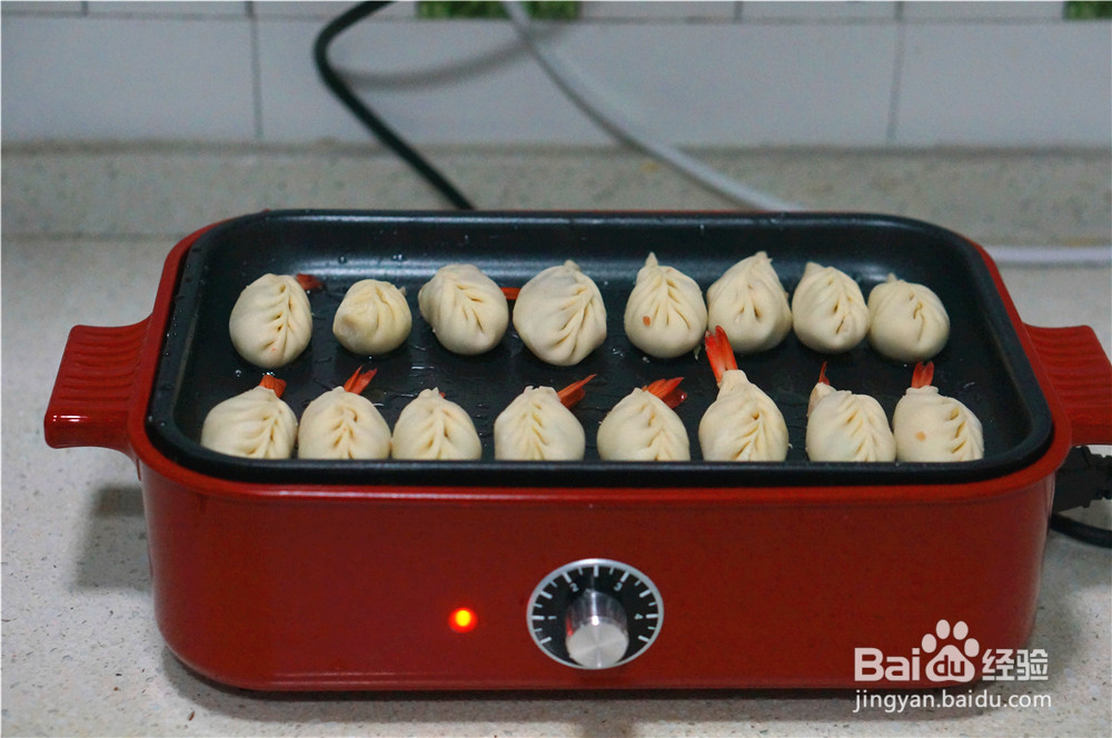 鲜虾煎饺的做法