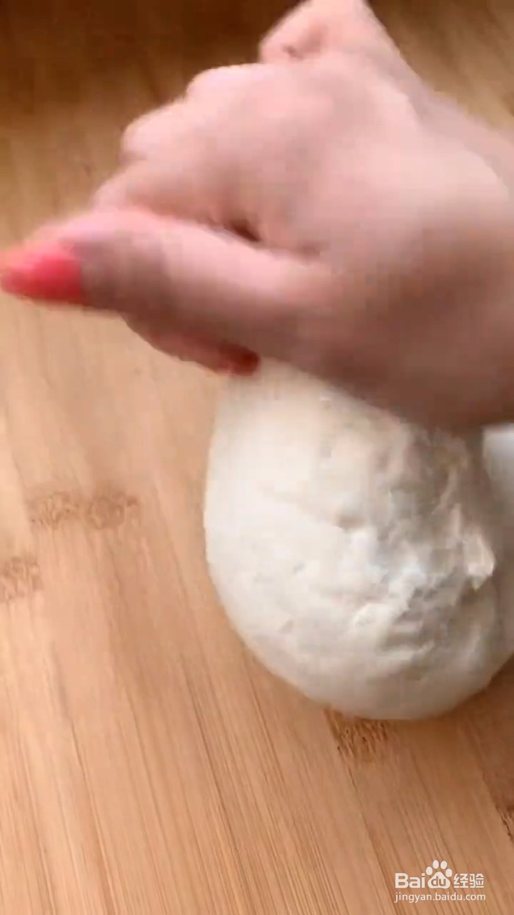 如何自制美味好吃的奶油小馒头