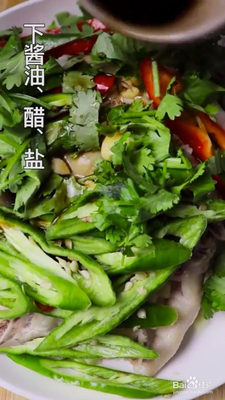 如何自制美味好吃的家常凉拌鸡爪