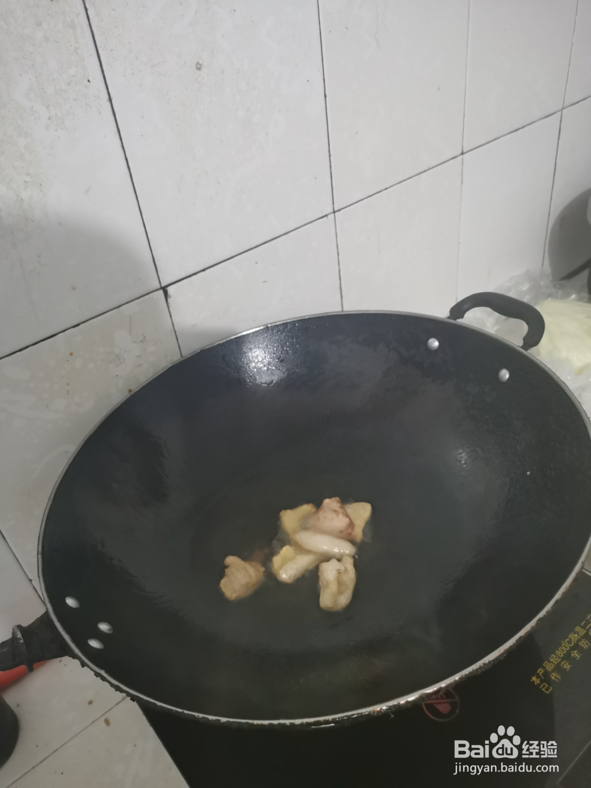 猪肉如何炒包心菜？