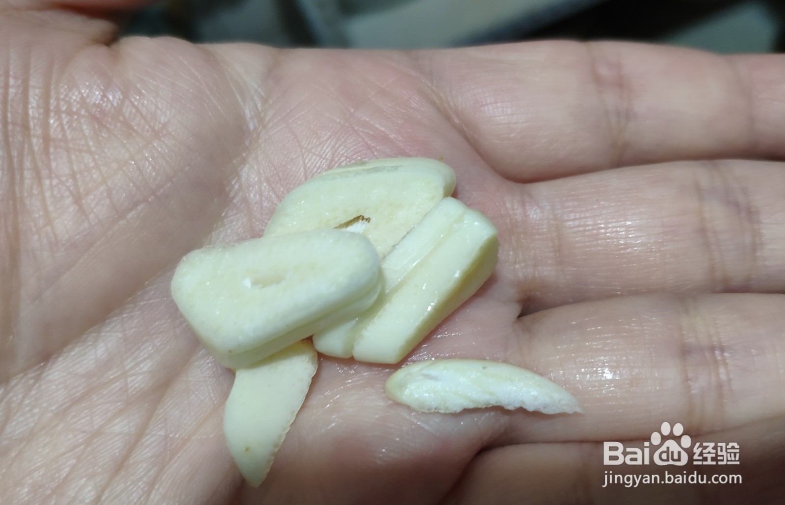 如何在家做美味的蒜炒荷兰豆