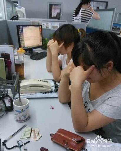 用什么方法可以快速缓解用眼疲劳？