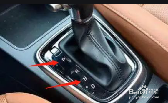 汽车钥匙进去了就是拧不动怎么办