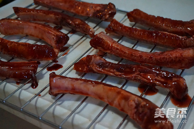 蜜汁烤肋排的做法