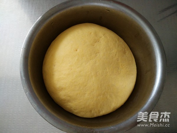 黄金花卷馒头