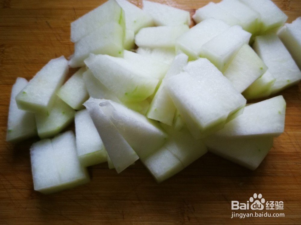 夏季降暑解馋--绿豆冬瓜排骨汤