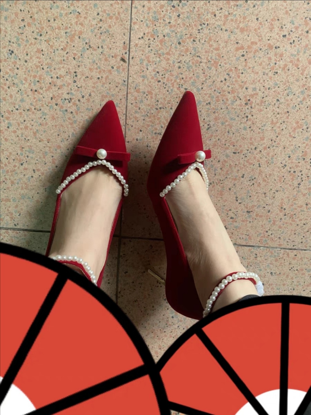 这3款百元出头的小众品牌婚鞋，不输JC与RV的大牌气质