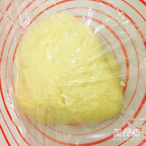 只是突然很想吃奶酪包