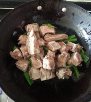 极品番茄酱糖醋排骨制作方法