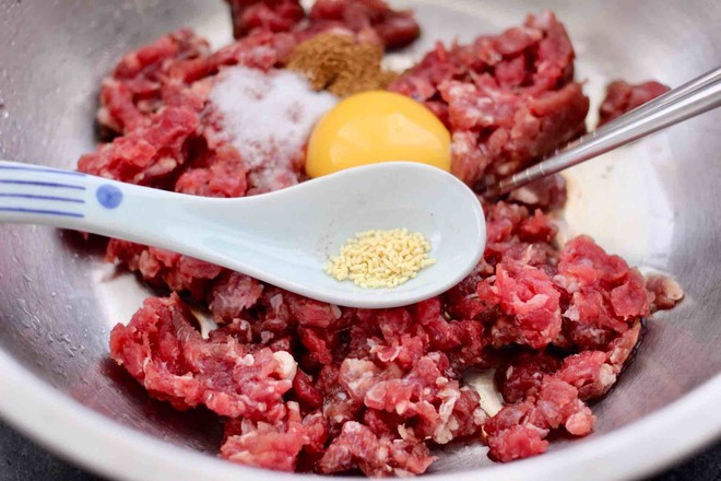 牛肉配啥菜包饺子好吃