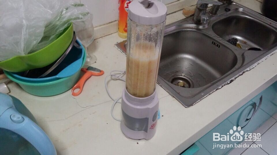 如何制作味道甜美的苹果汁？