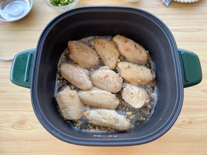 可乐鸡翅玉米煲怎么做好吃