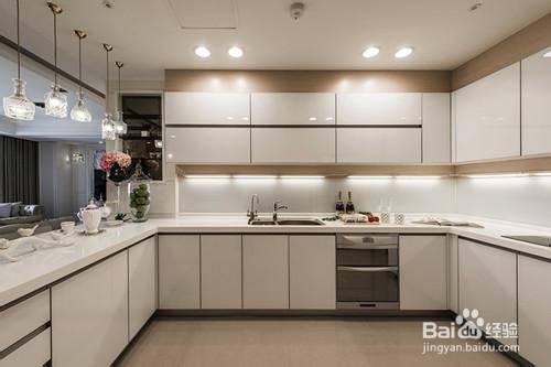 厨房油污清洁有哪些好技巧