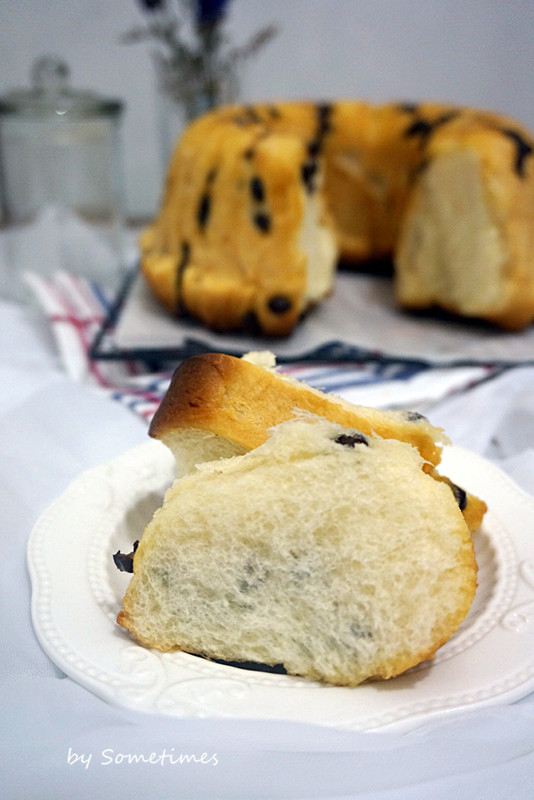 蜜豆炼奶手撕面包