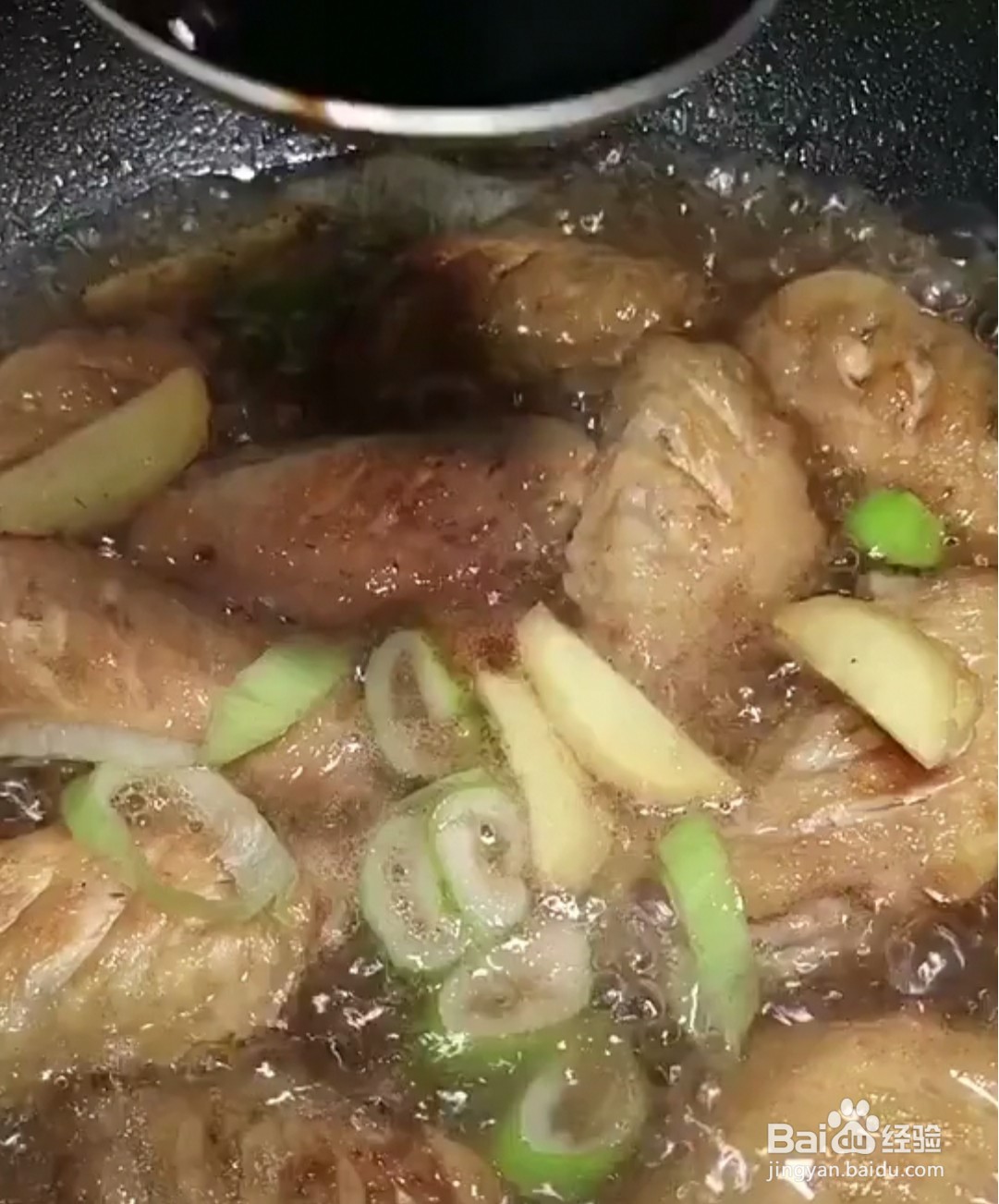 如何做出美味的可乐鸡翅