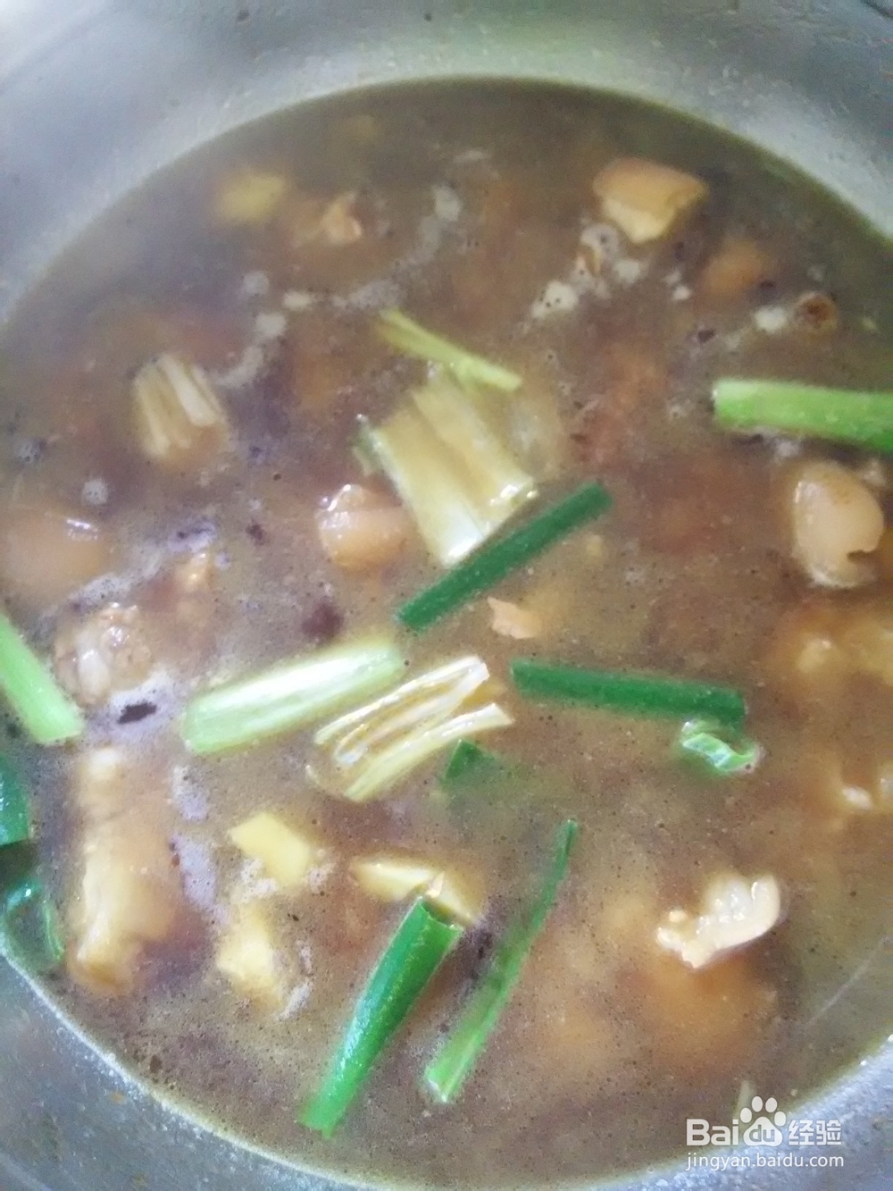 不用高压锅也能做出美味的猪手