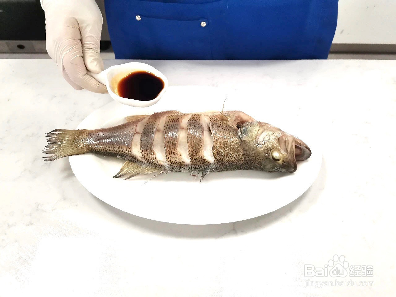 清蒸鲈鱼的做法