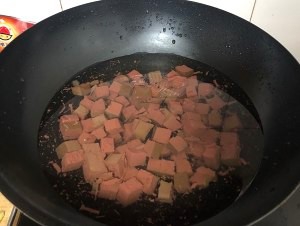 青蒜炒鸭血——巨下饭,好吃