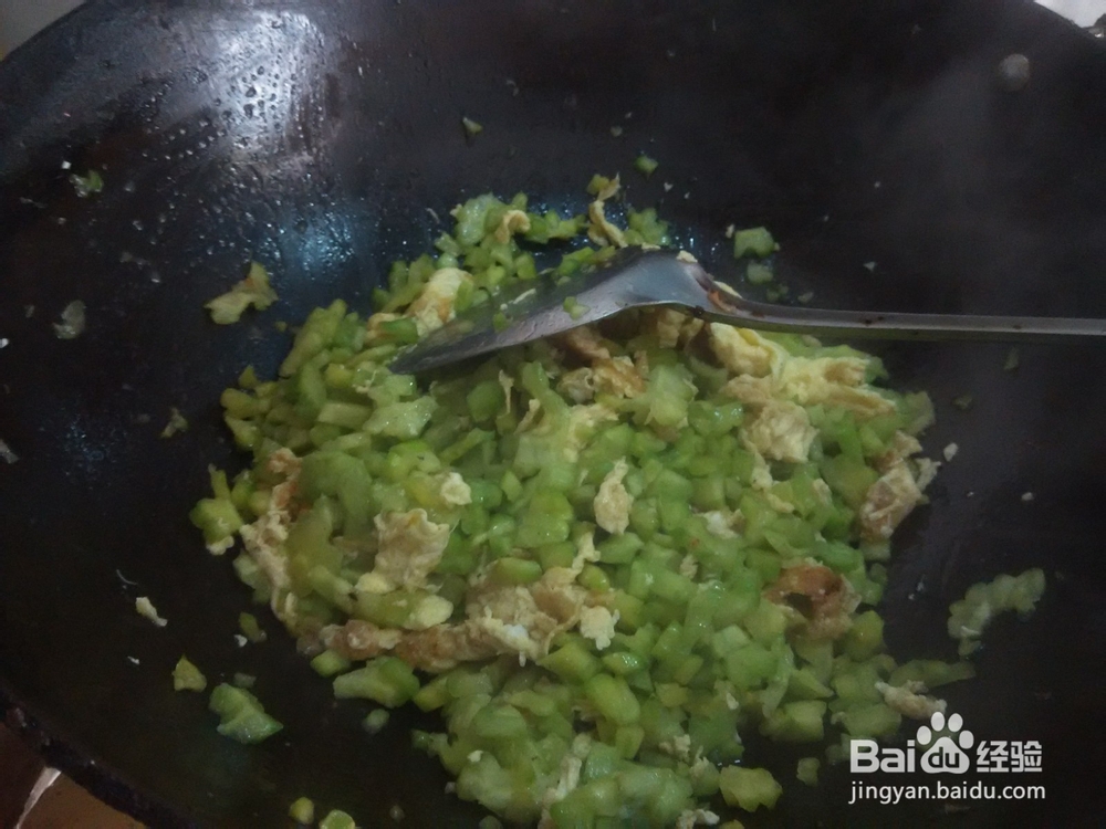 苦瓜碎炒鸡蛋