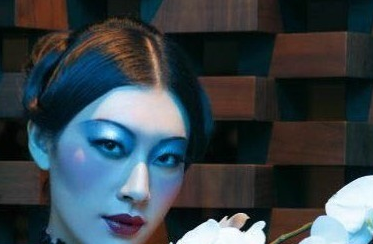 5款典雅妆容 体现现代潮流